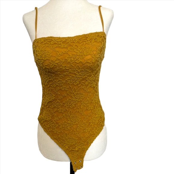 ❤️‍🔥3/$22❤️‍🔥 Mustard yellow cheeky floral lace cami bodysuit - Picture 3 of 13